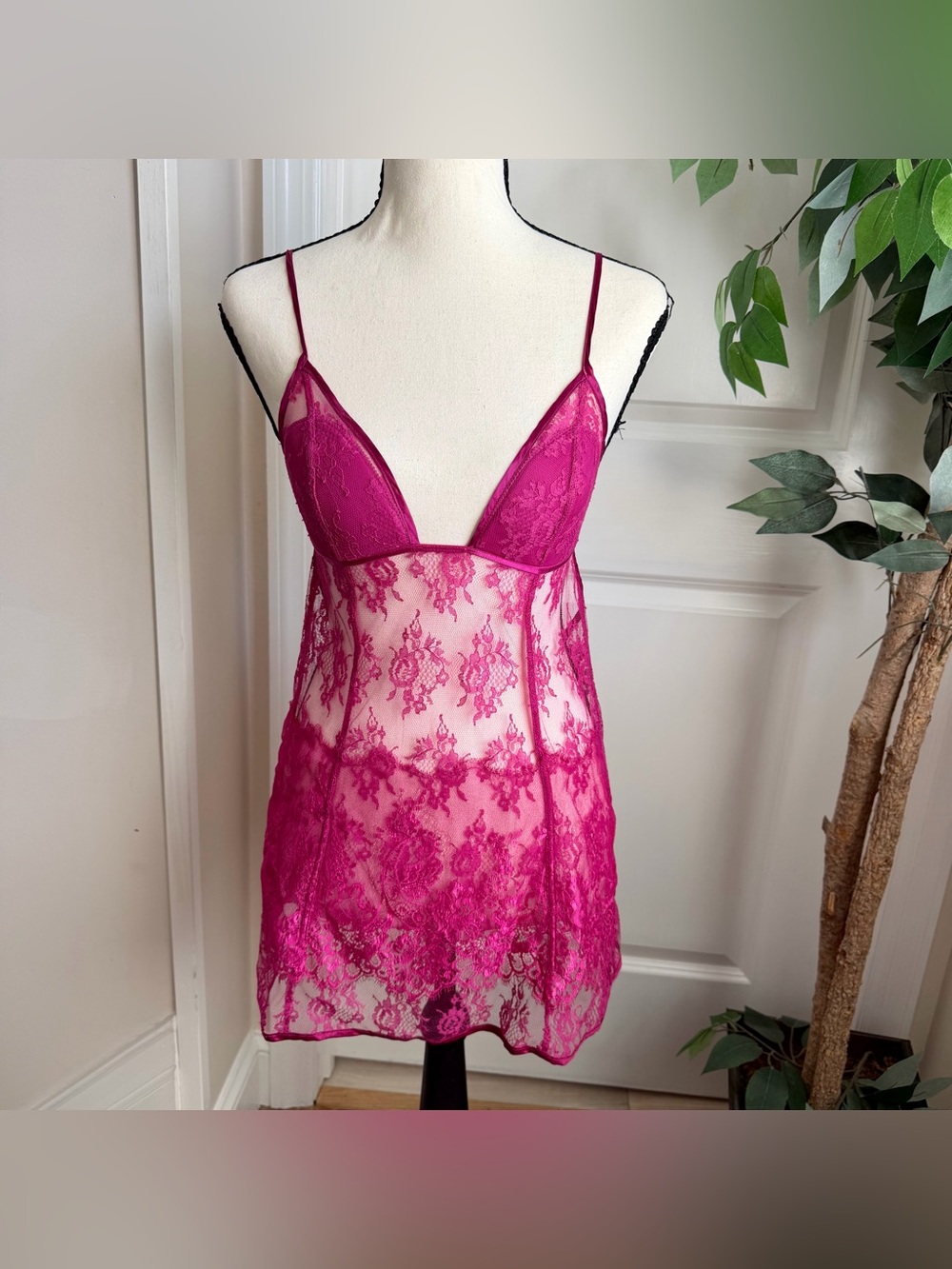 Victoria’s Secret Y2K Vintage Very Sexy Lace Babydoll Slip Pink Sz S